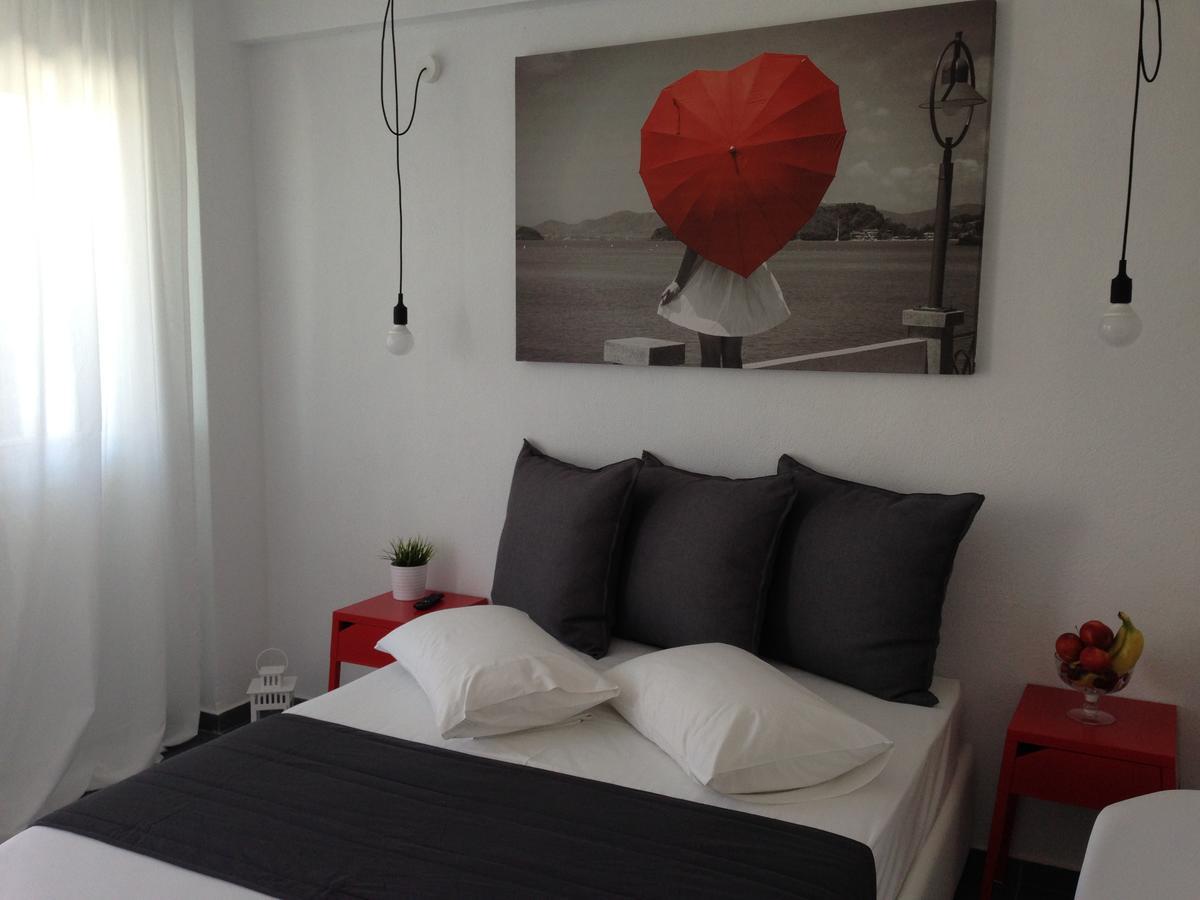 Philoxenia Suites Vrasná Exteriér fotografie